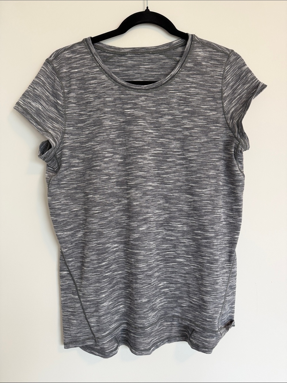 Lululemon Heathered Grey Short Sleeve Tee